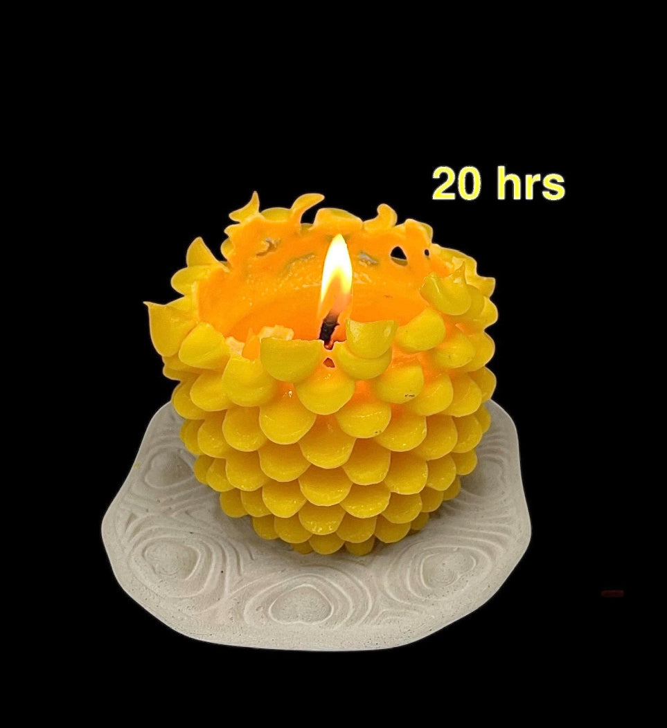 Pure beeswax jumbo pine cone candle