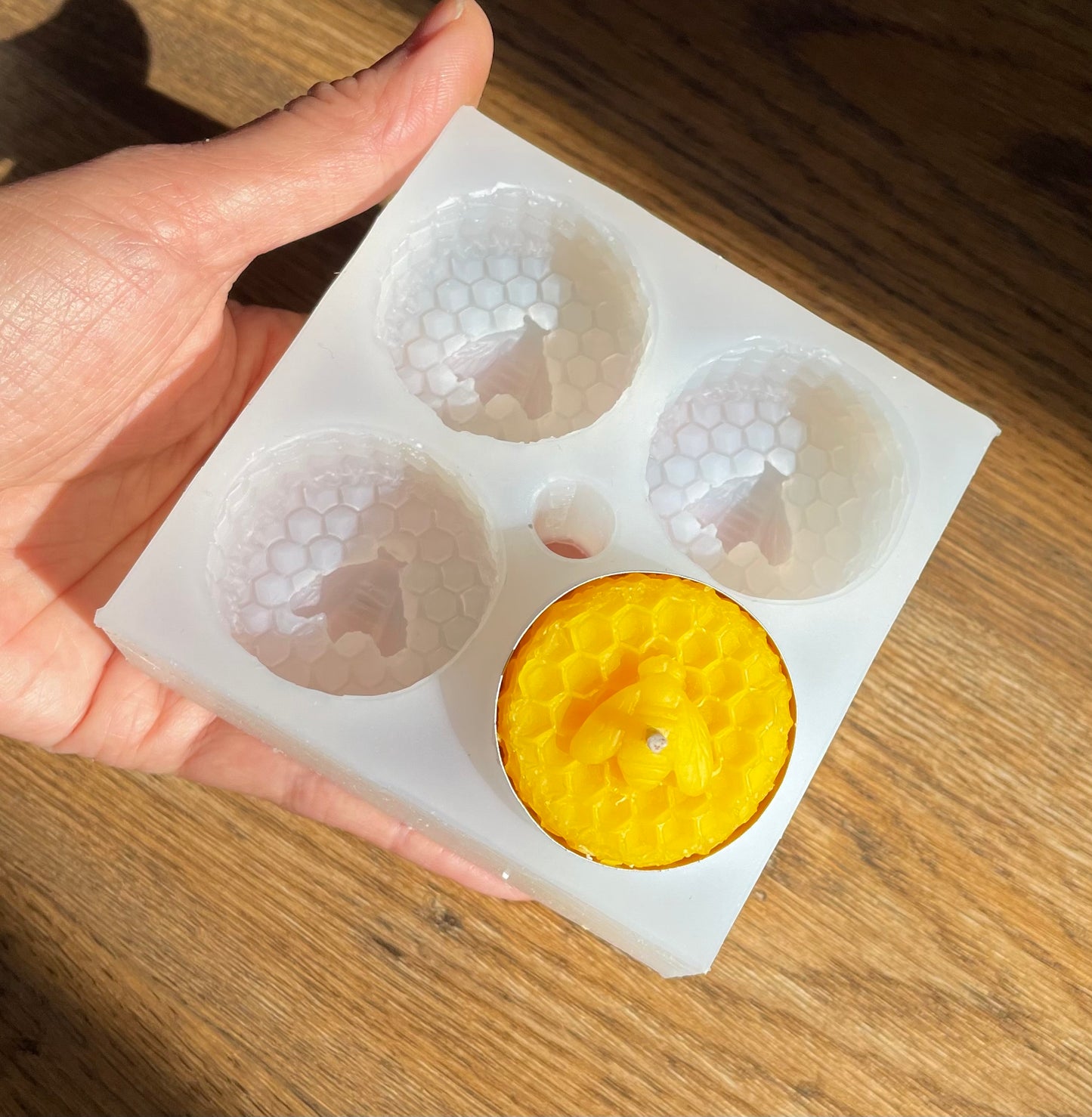 Silicone honeybee Tea light candle Mold honeycomb easy release 4 cavity Homemade