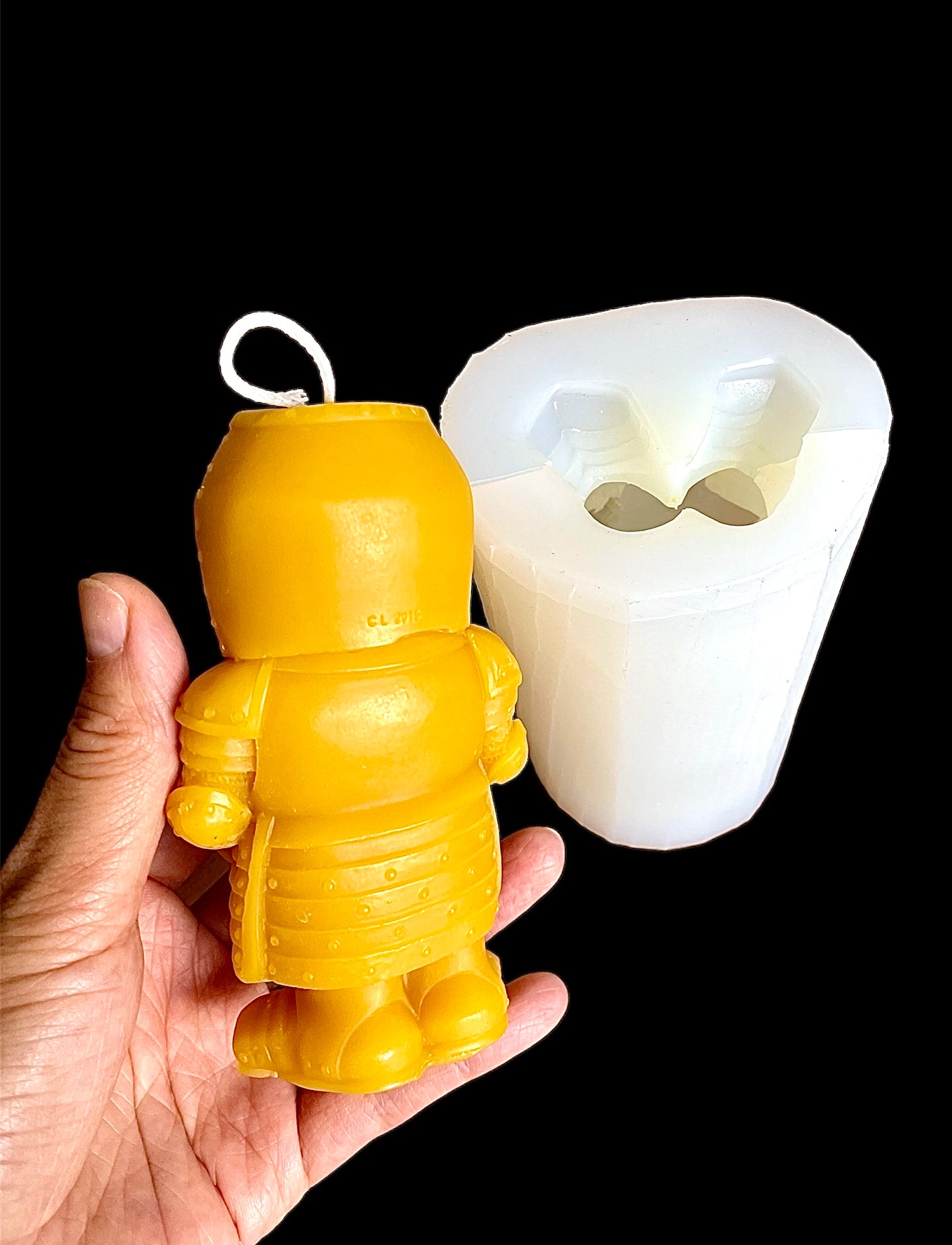 4.25” Silicone knight mold - 3D figure mold - candle soap mold - resin ornament mold