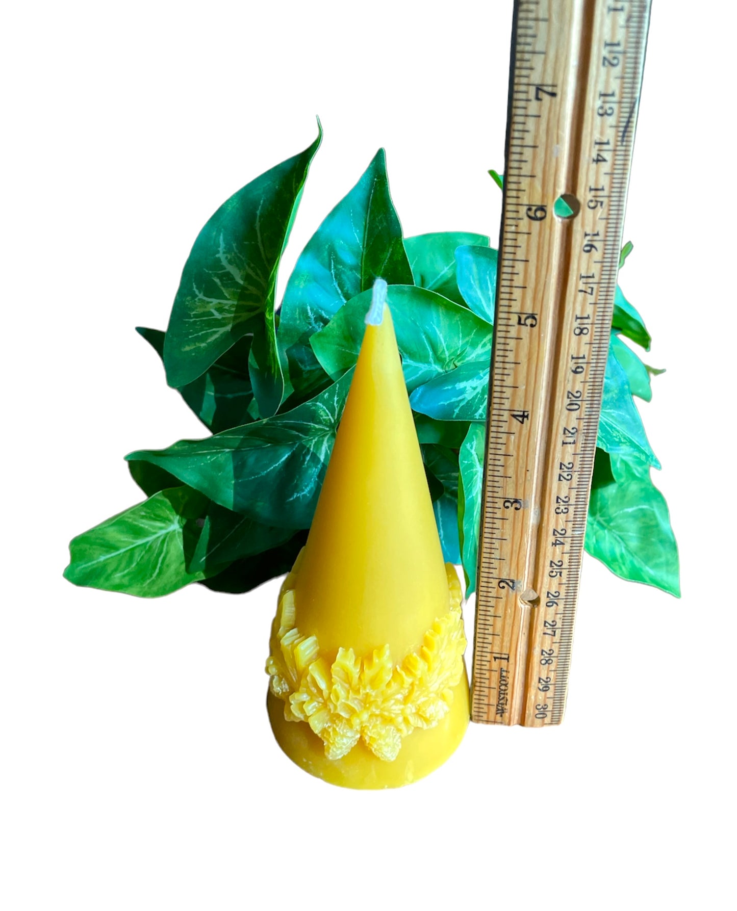 Pure beeswax Christmas wreath candle