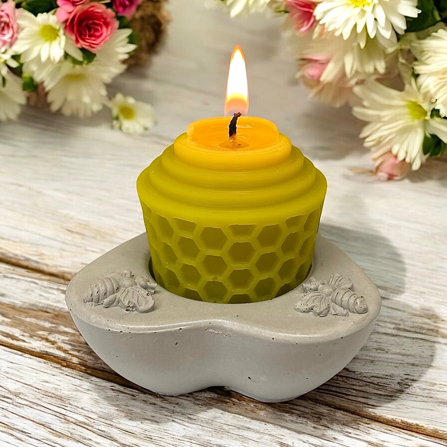 Silicone honeybee heart candle holder Mold - tea light container mold - concrete resin mold