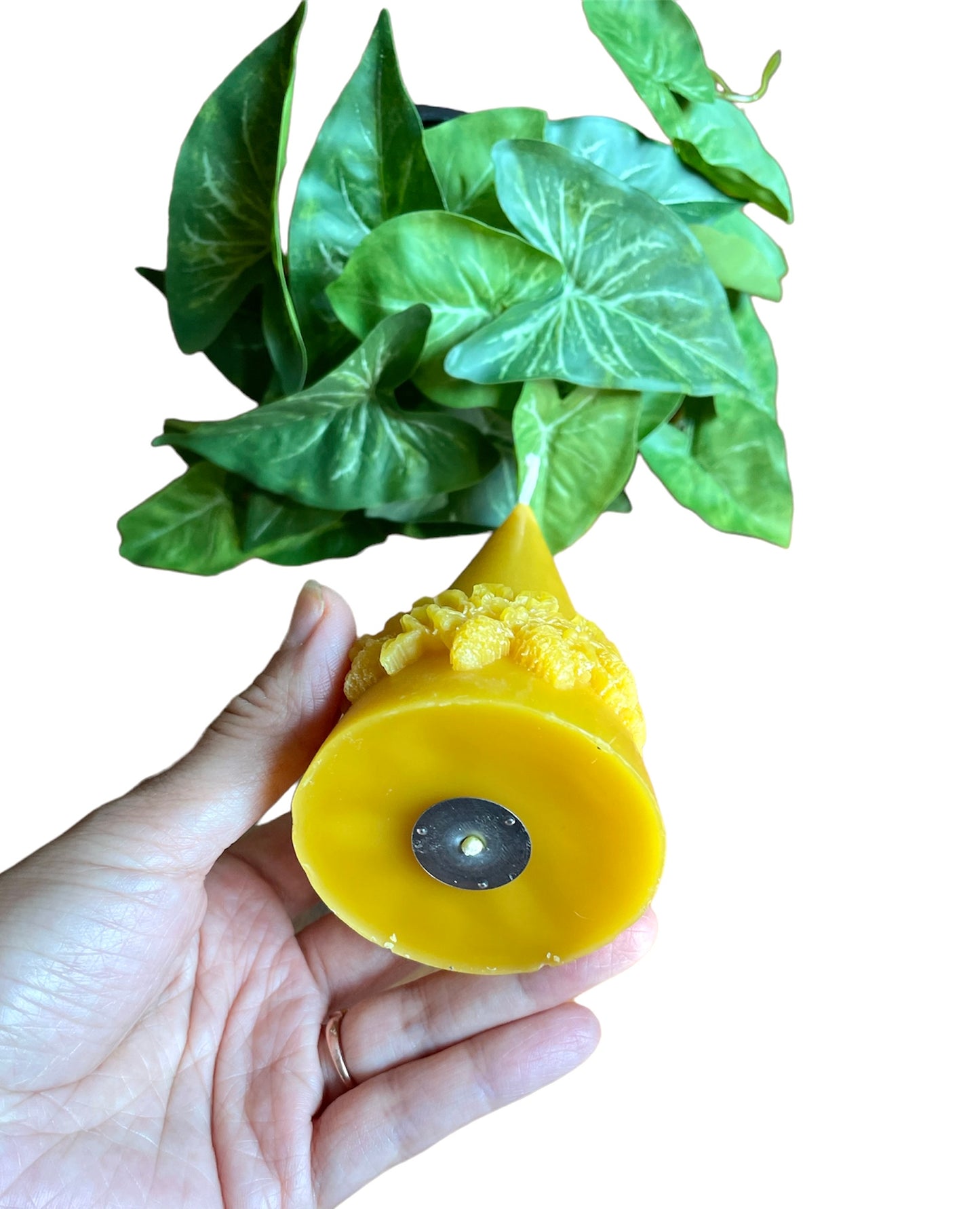 Pure beeswax Christmas wreath candle