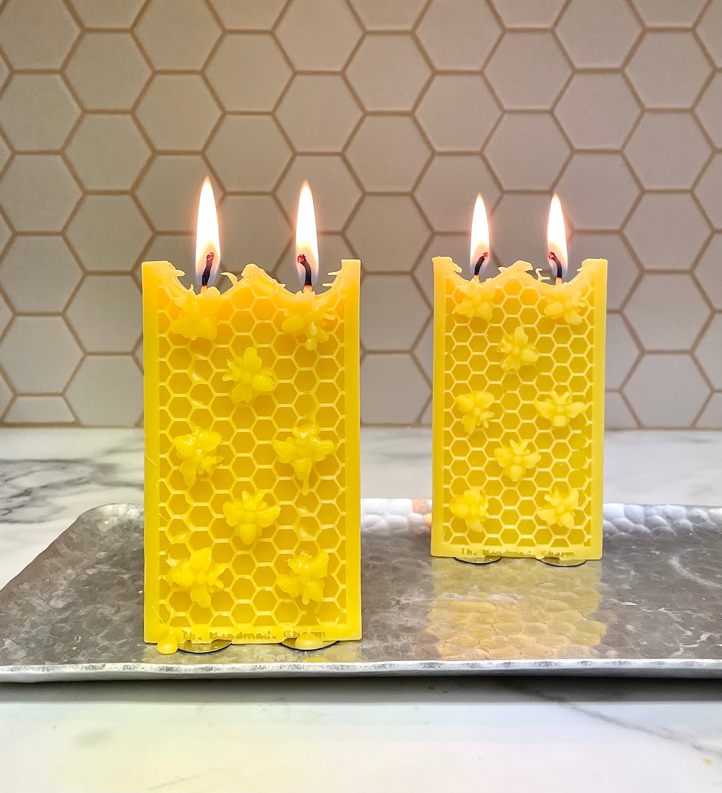 100% pure beeswax beehive honey frame candle with double wicks