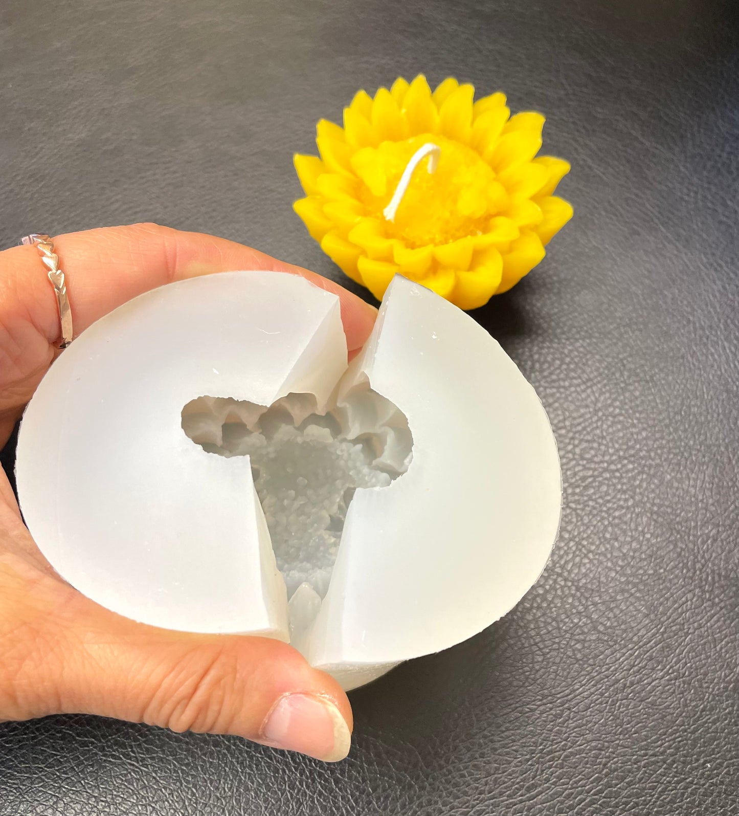 3D sunflower with bees floating candle mold