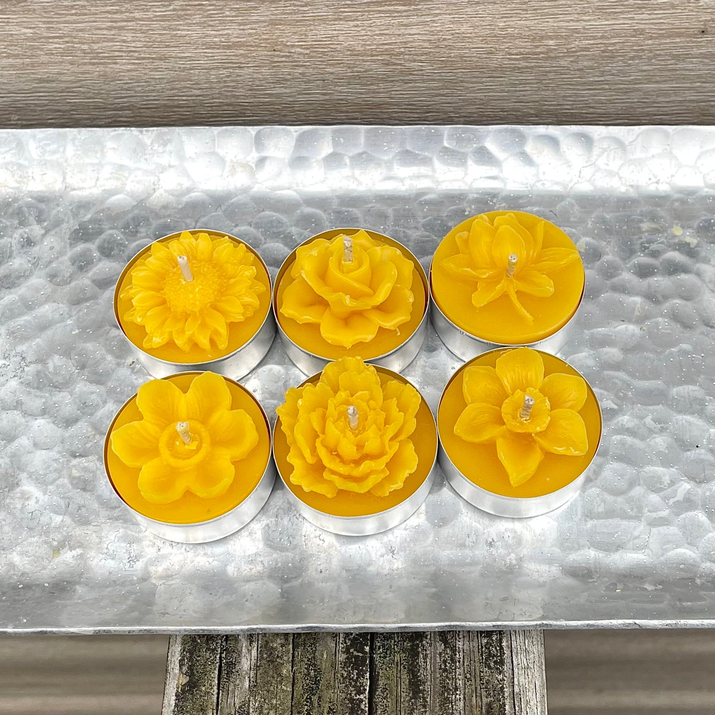 Pack of 6 pure beeswax assorted flower tealight candles