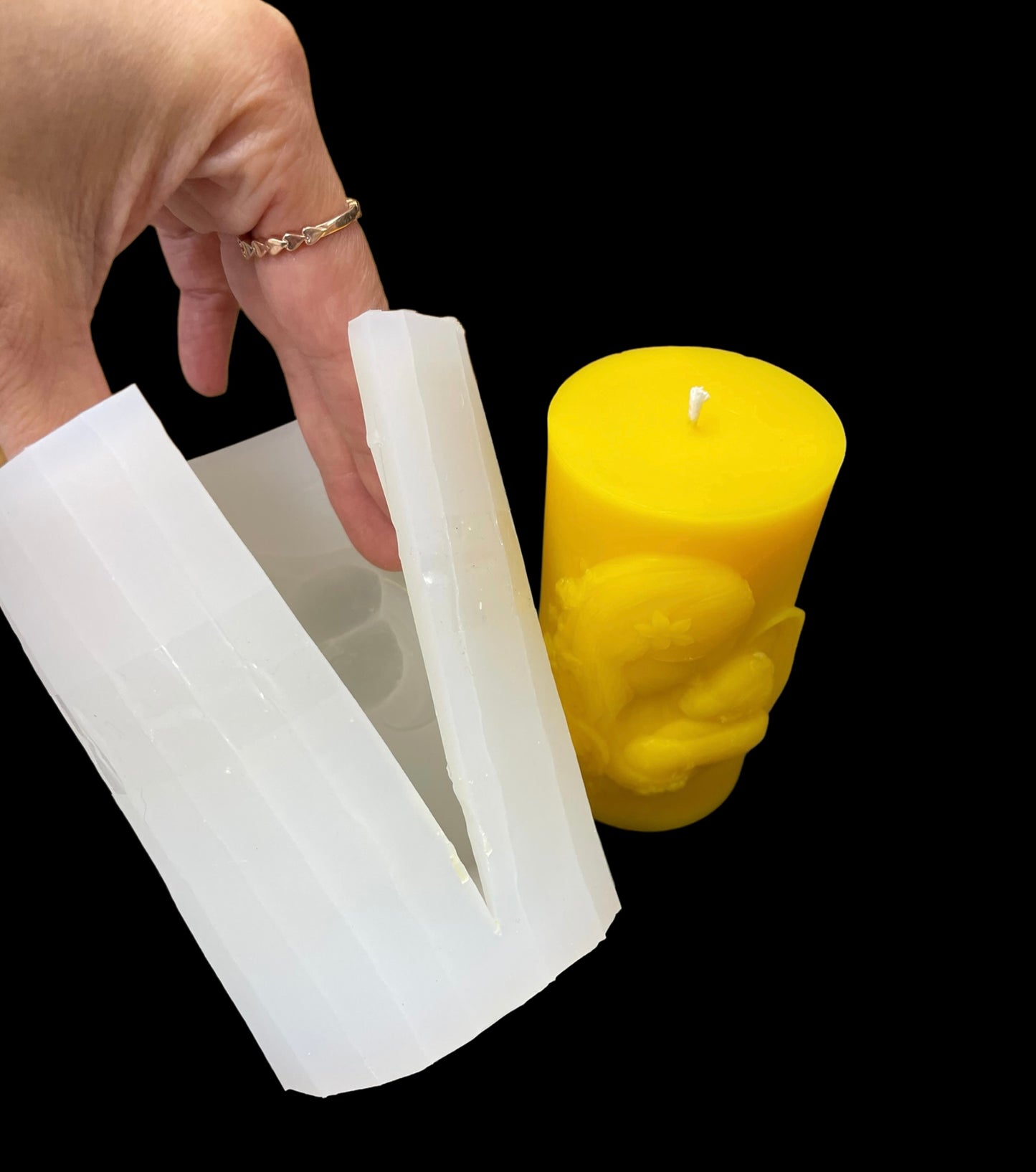 4” silicone pillar candle mold - mother holding baby