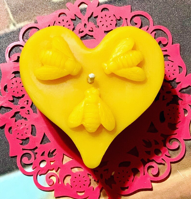 Silicone Honeybee soap candle Mold - honeycomb Mold - Bee on my heat - homemade