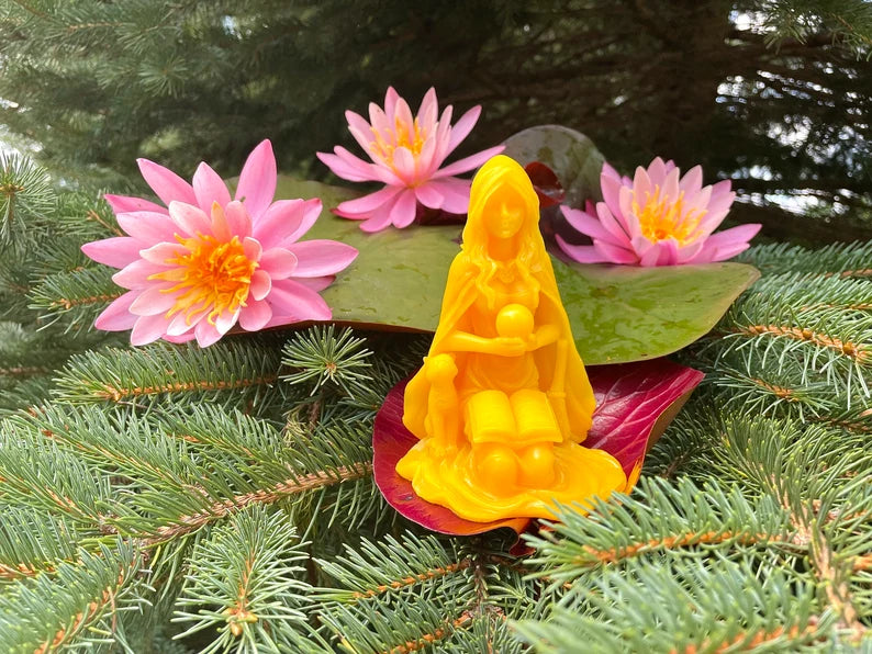 3D Silicone witch Mold - homemade candle soap resin mould - Halloween mold - 5 1/4” - witch with crystal ball and black cat