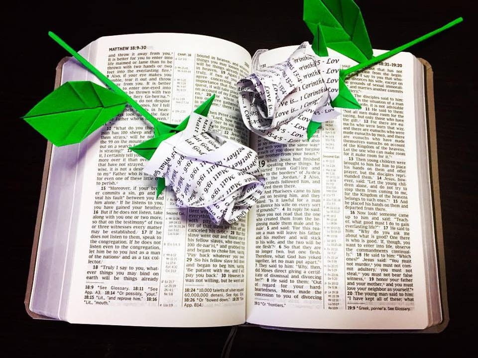 wording Roses - origami roses - personized flowers - custom made gift - rose bouquet - anniversary gift - Valentine bouquet - Birthday gift