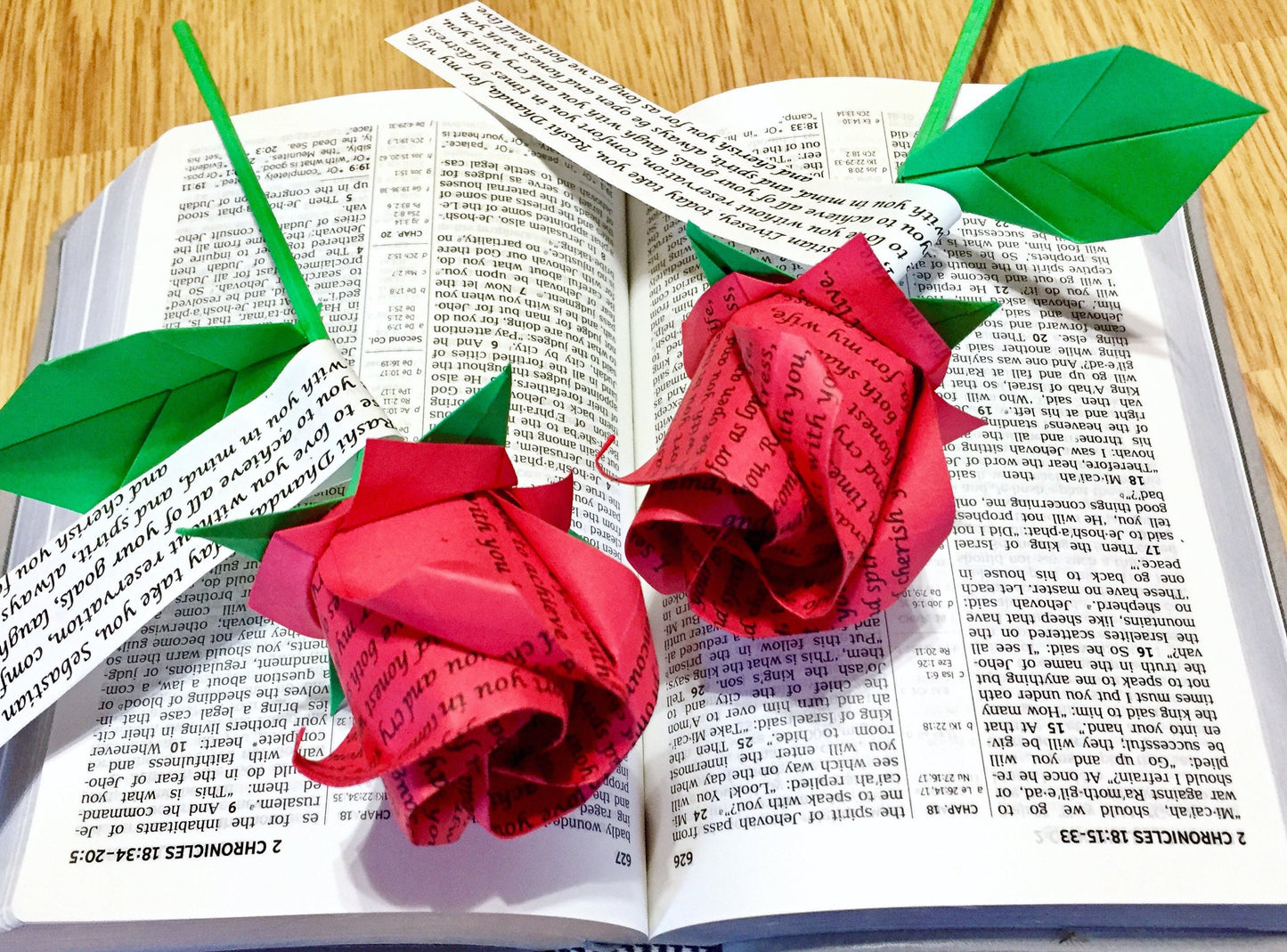 wording Roses - origami roses - personized flowers - custom made gift - rose bouquet - anniversary gift - Valentine bouquet - Birthday gift