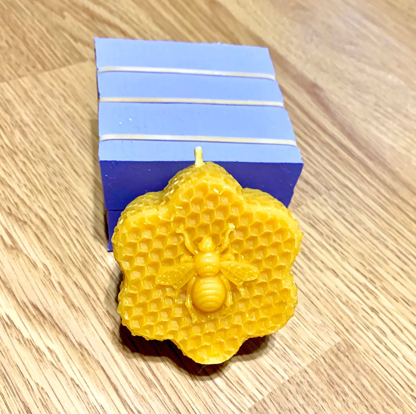 3D Silicone honeybee candle Mold - honeycomb - homemade