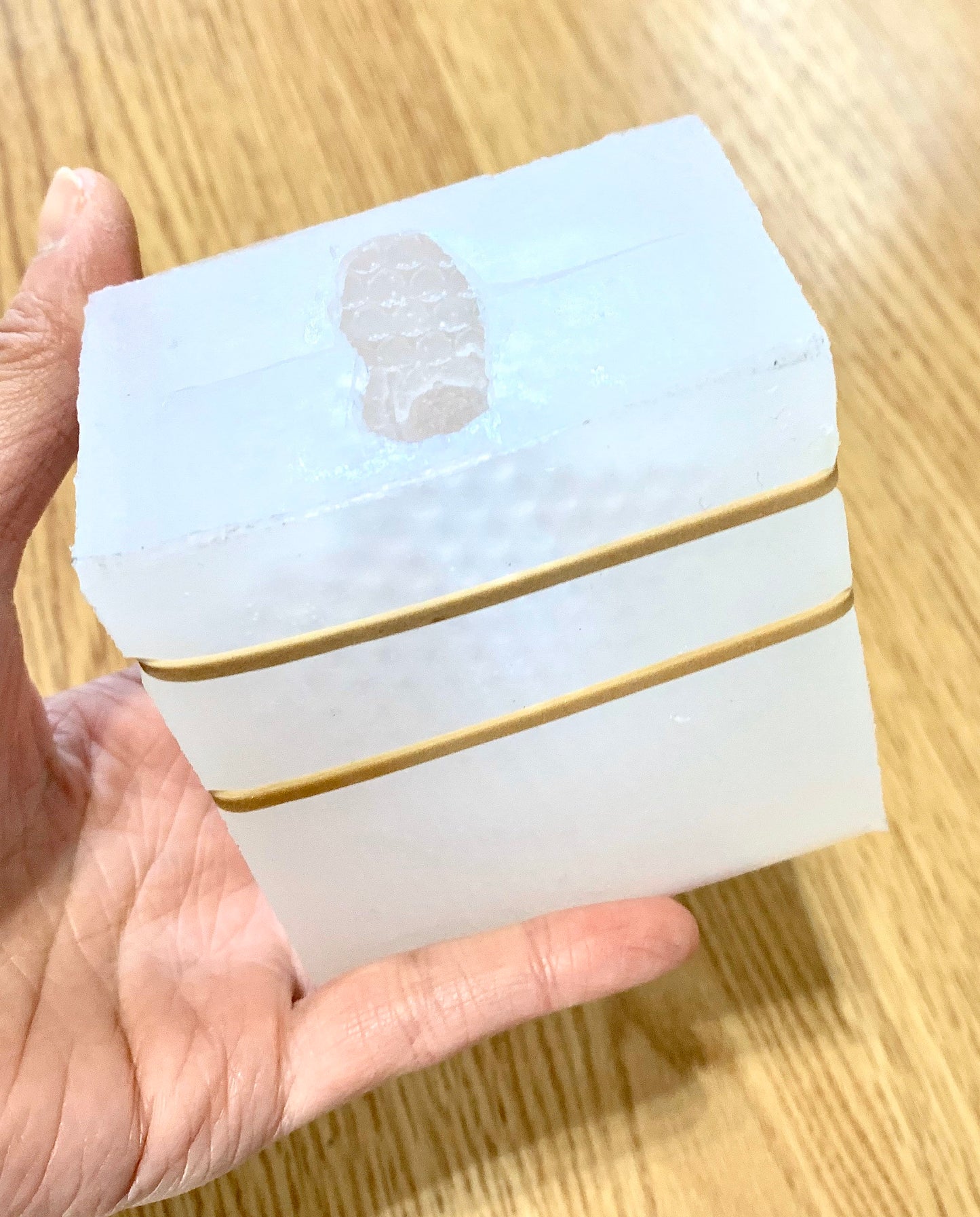 3D Silicone honeybee candle Mold - honeycomb - homemade