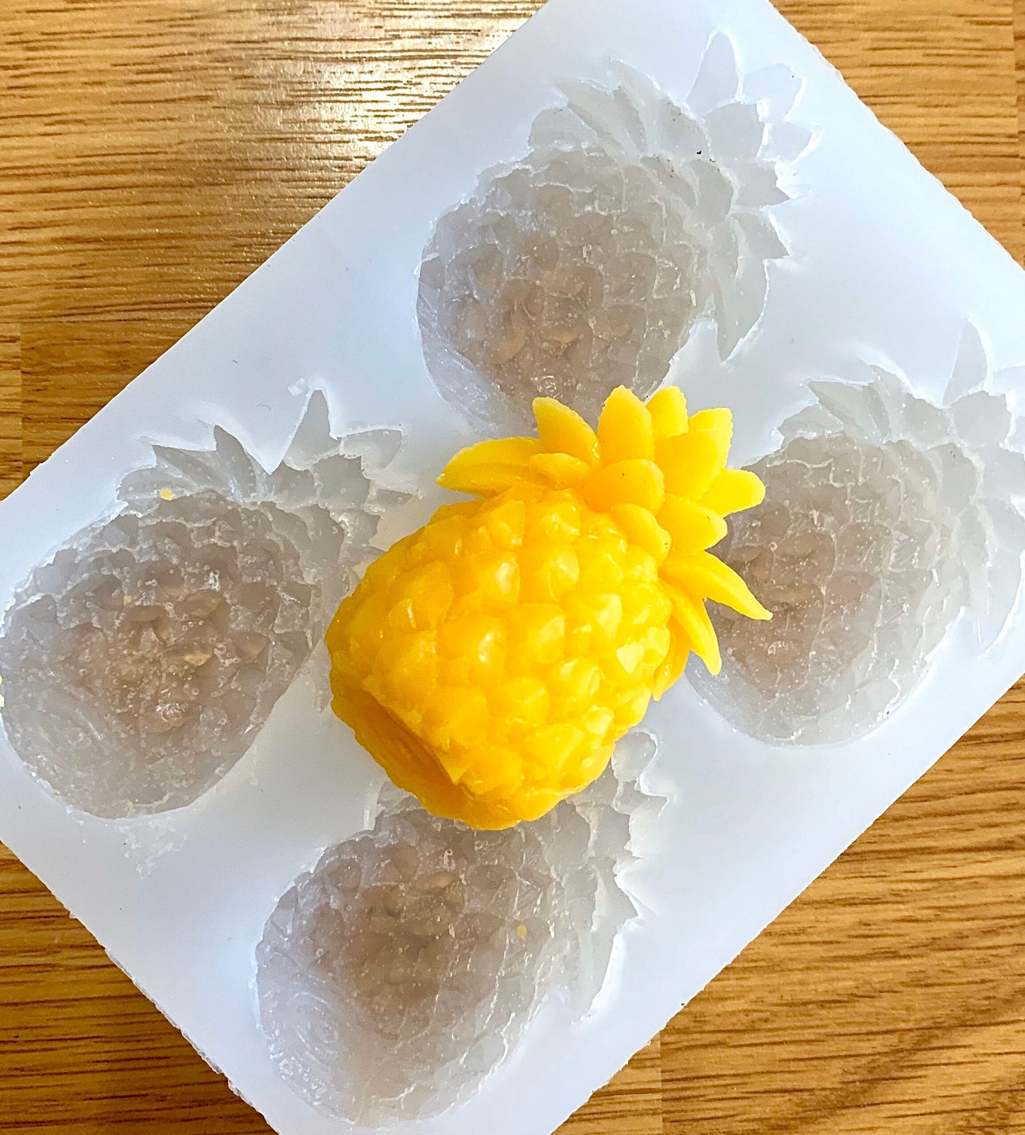 Food grade silicone pineapple mold - resin chocolate jewelry jello wax melt soap mold - homemade