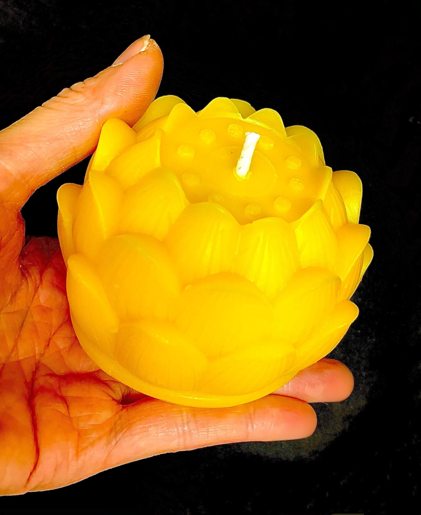 100% Pure beeswax lotus flower candle - decorative - candle gift