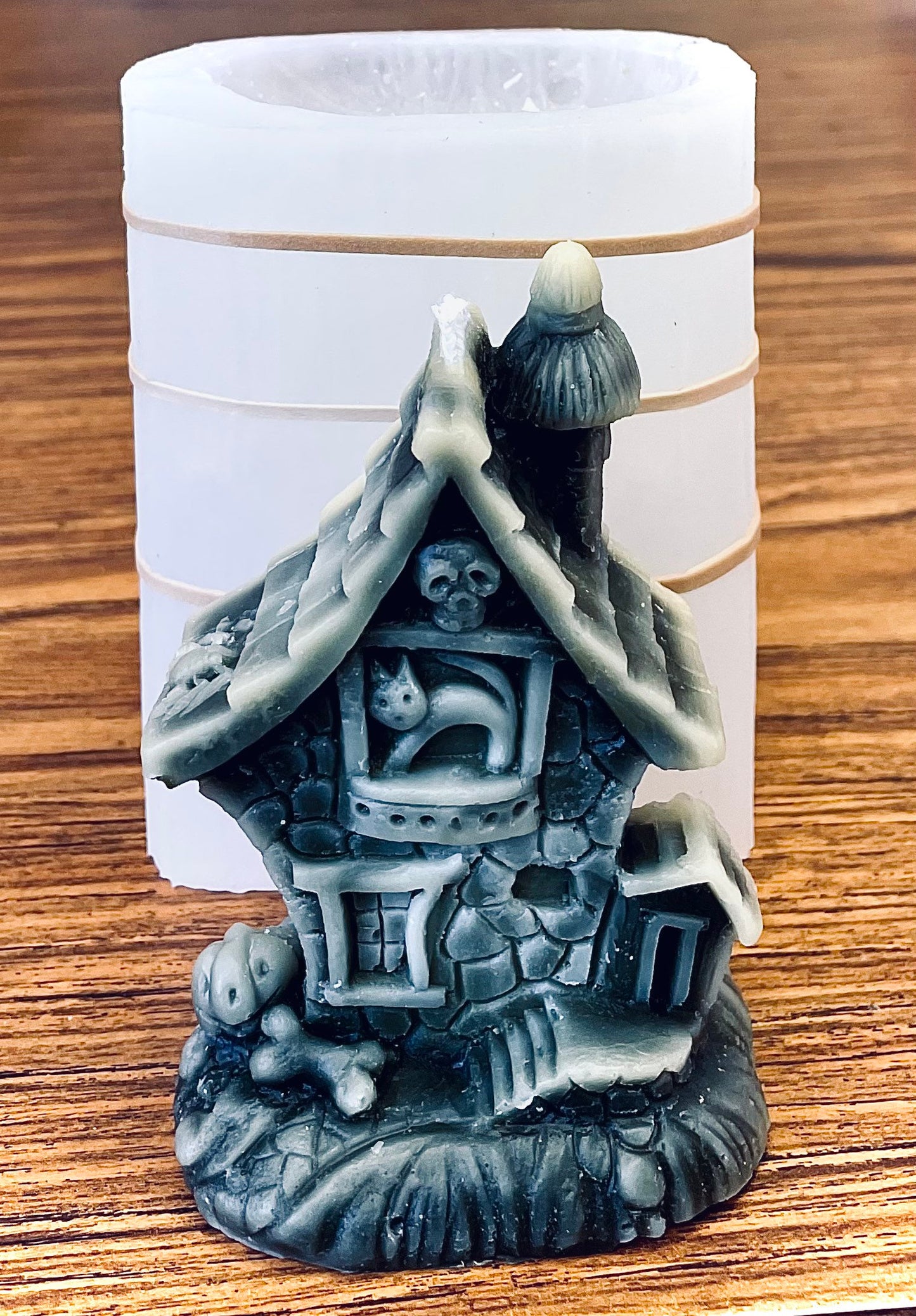 4” 3D Silicone witch house Mold - spooky house mold - ritual spiritual candle mold - haunted house mold - Halloween candle mold - homemade