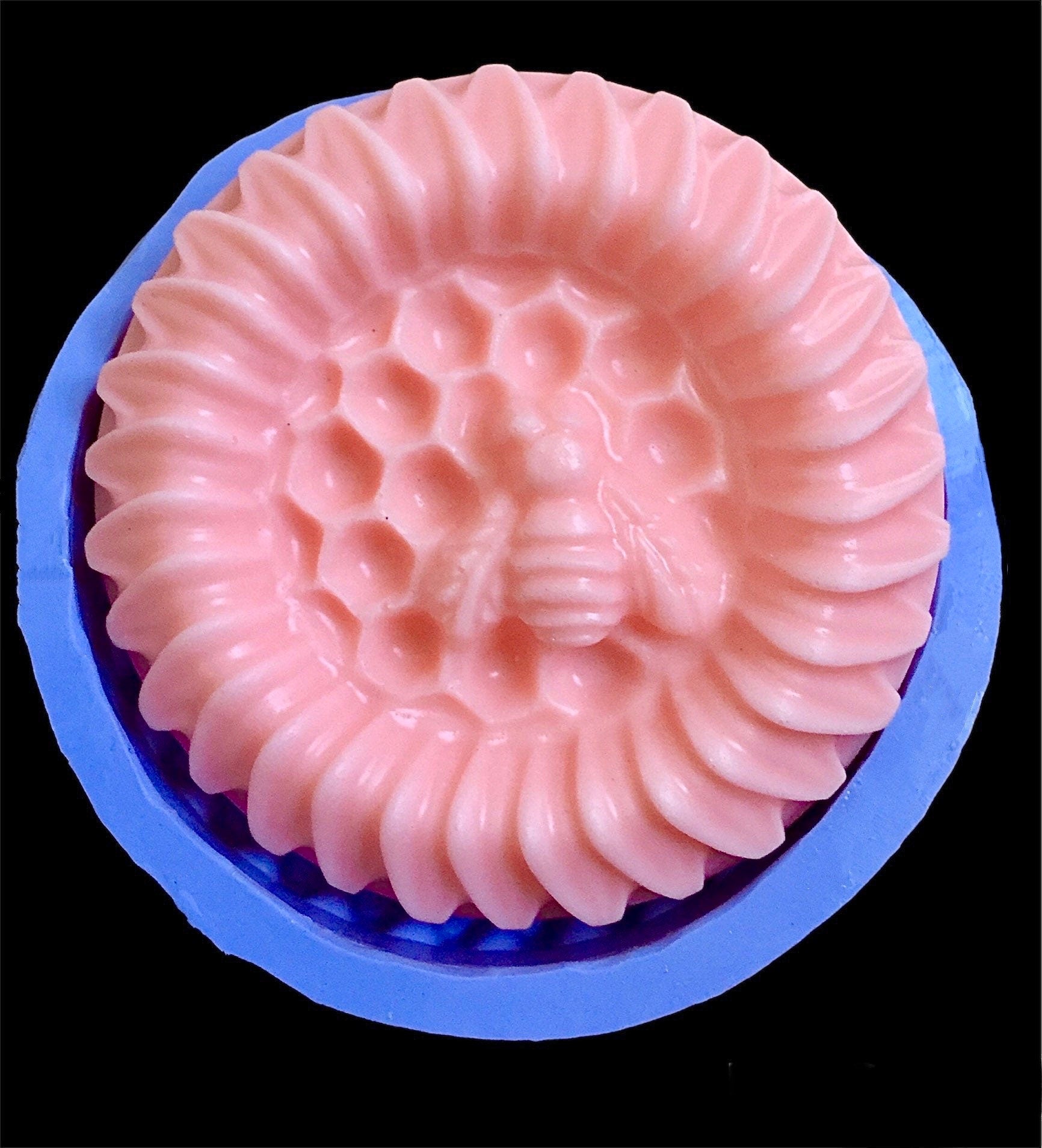 Silicone honeybee queen bee soap Mold - wax lotion bar mold