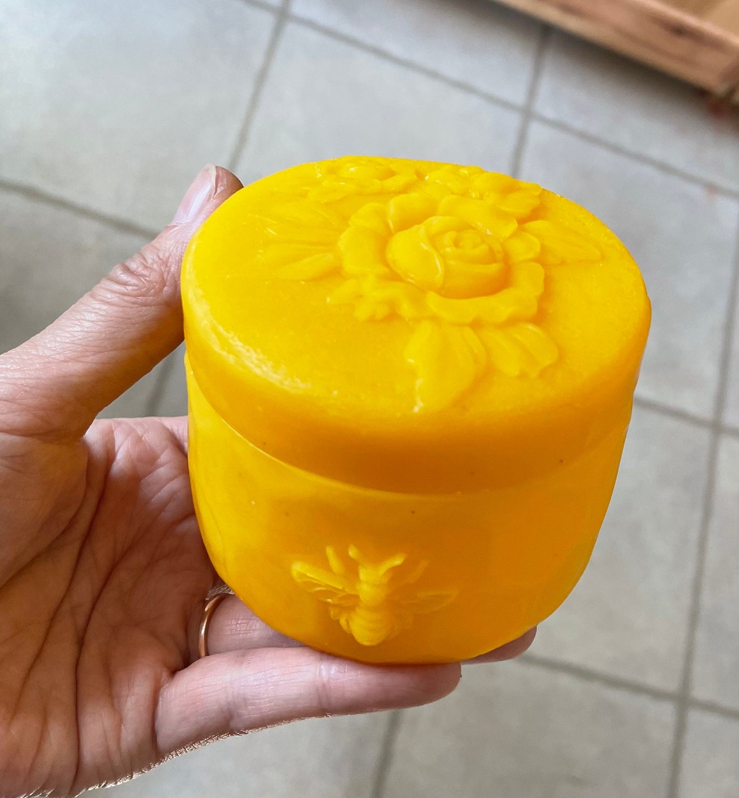 Silicone honeybee container Mold - honeycomb candle holder mold - concrete mold