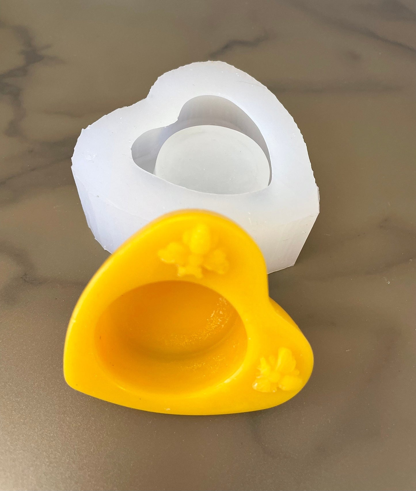 Silicone honeybee heart candle holder Mold - tea light container mold - concrete resin mold