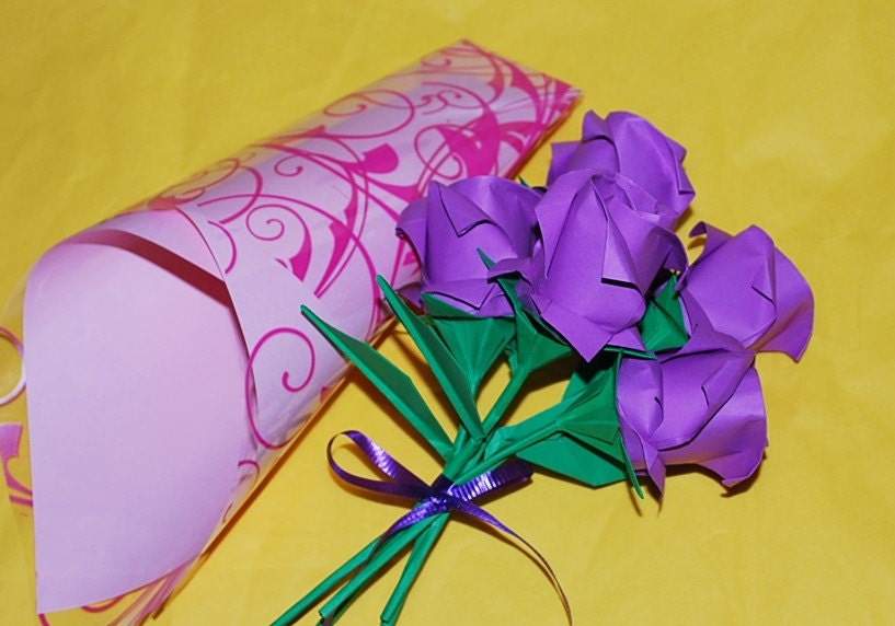 origami Roses - Rose bouquet - paper flowers - origami flowers - anniversary flower bouquet - Wedding Decor - Valentine roses