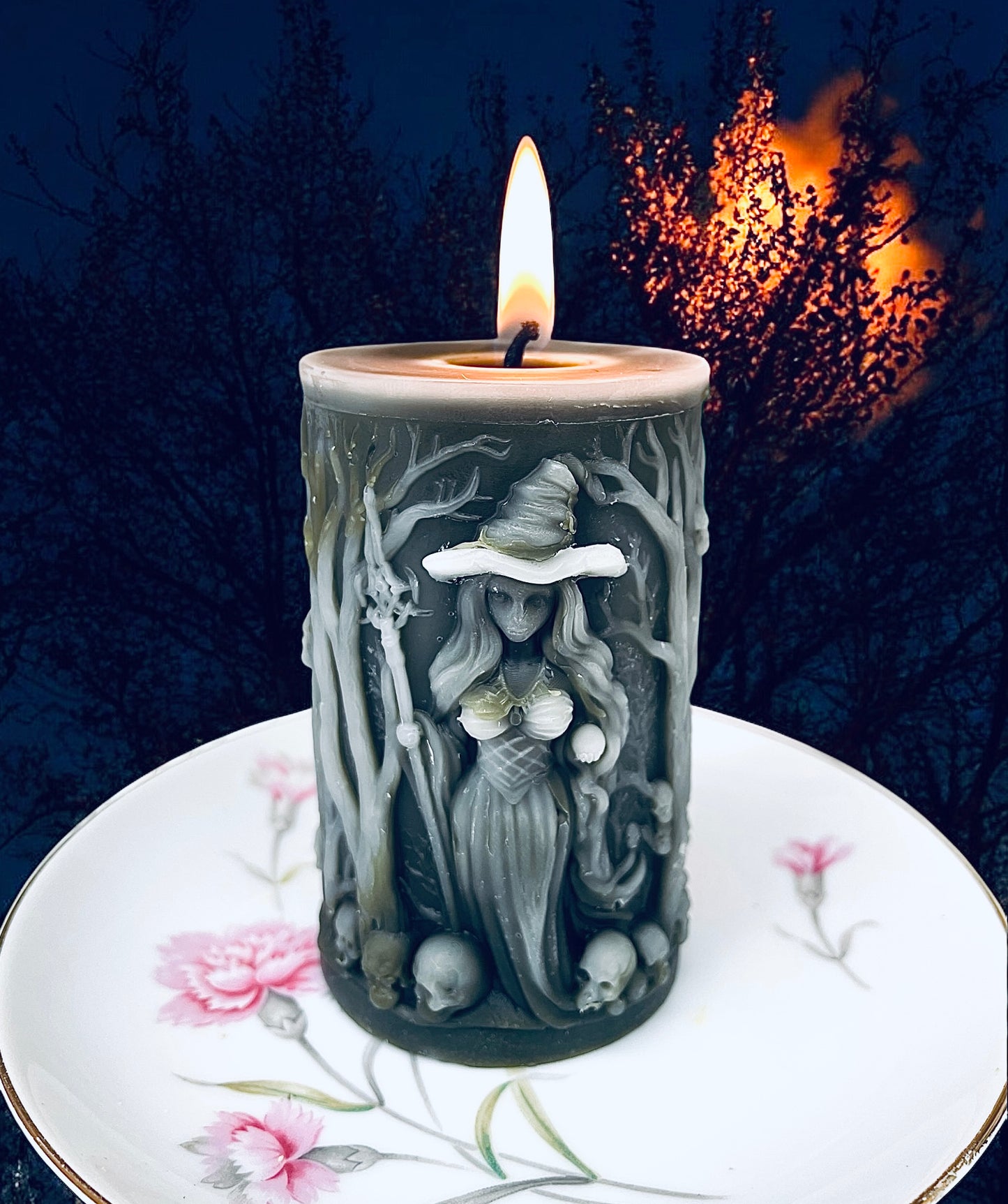 pure beeswax witch with skulls candle - Halloween candle - decorative pillar candle - spell magic ritual altar candle