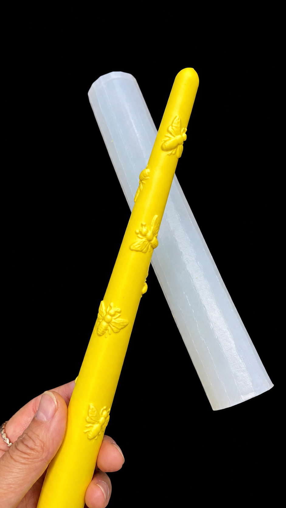 9” honeybee taper candle mold