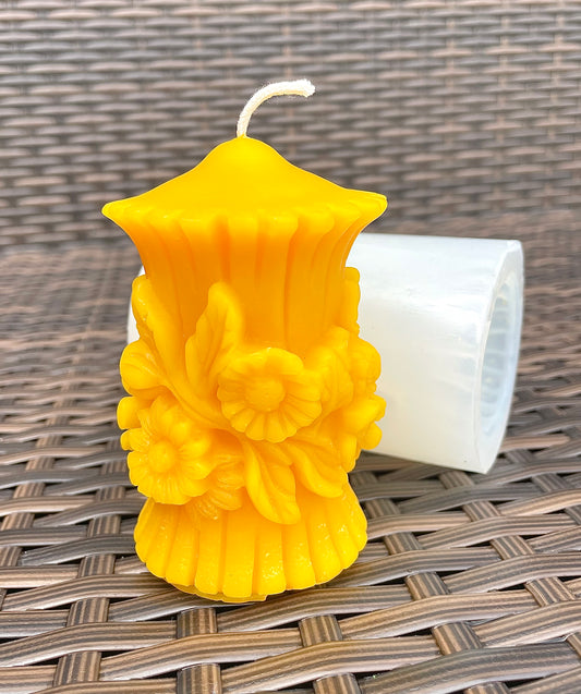 Silicone daisy flower pillar candle mold 4”
