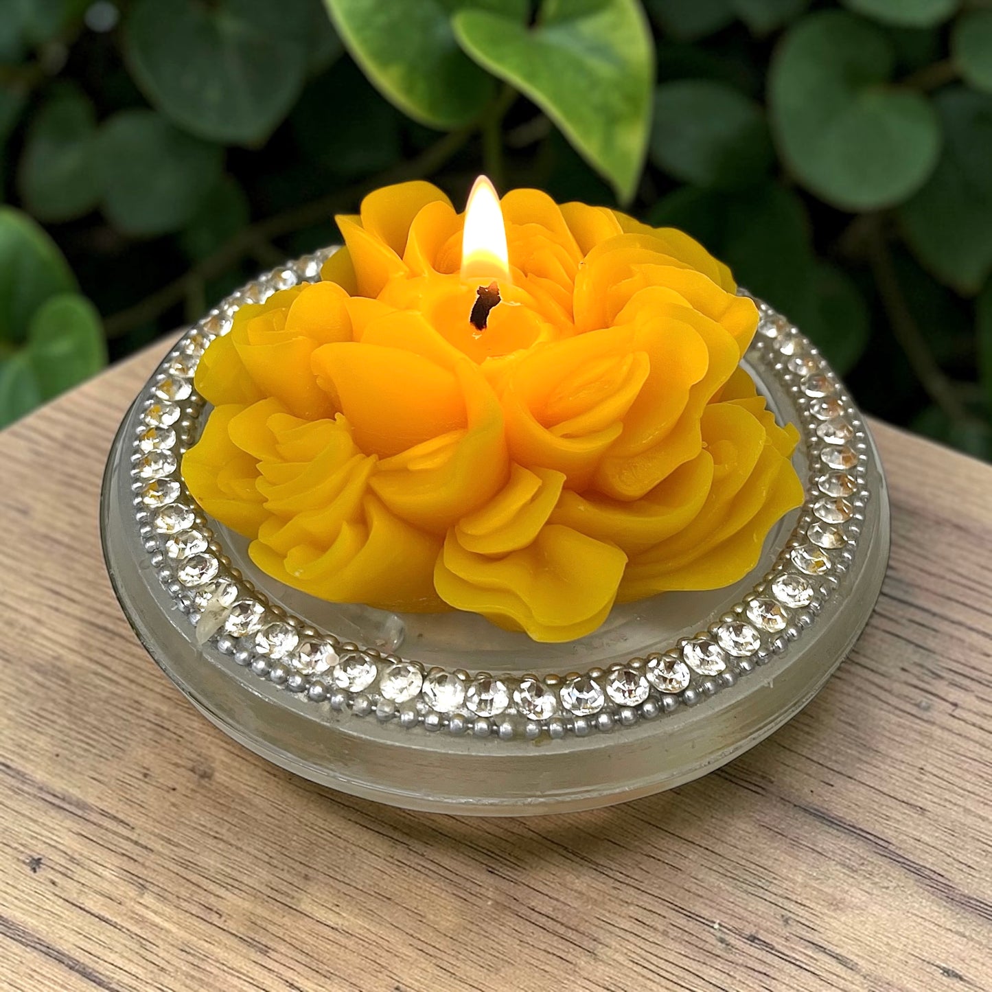 Pure beeswax Austin rose candles
