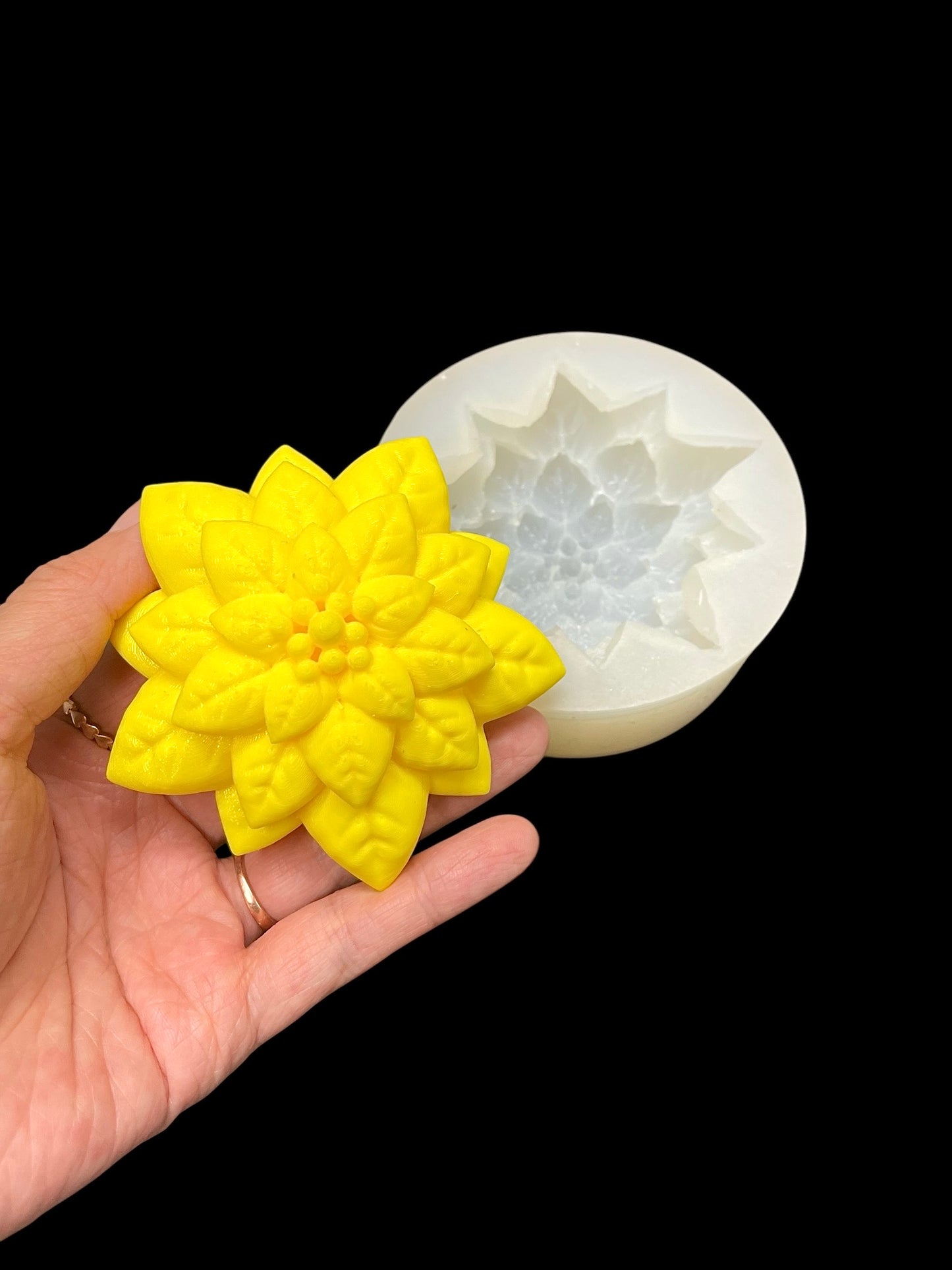 3” Christmas poinsettia flower mold