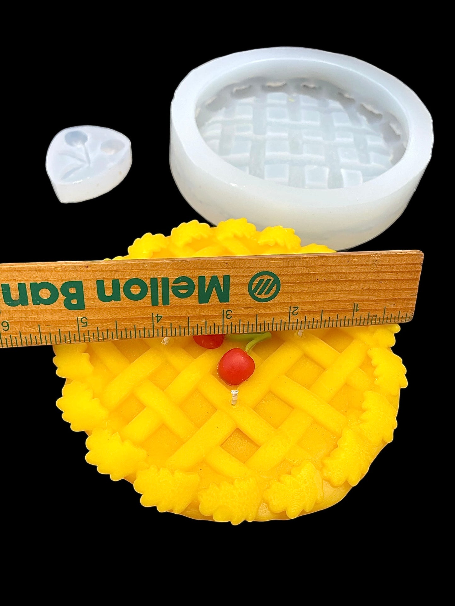 Silicone cherry pie mold for candle resin fake food props