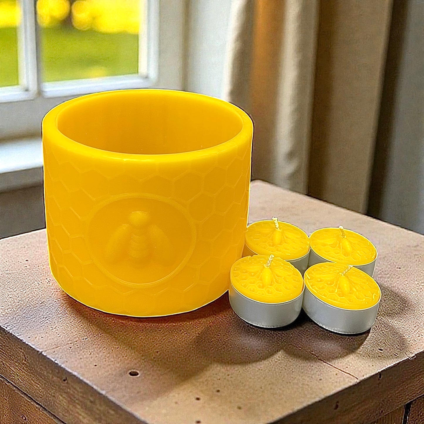 Pure beeswax luminary with tealights