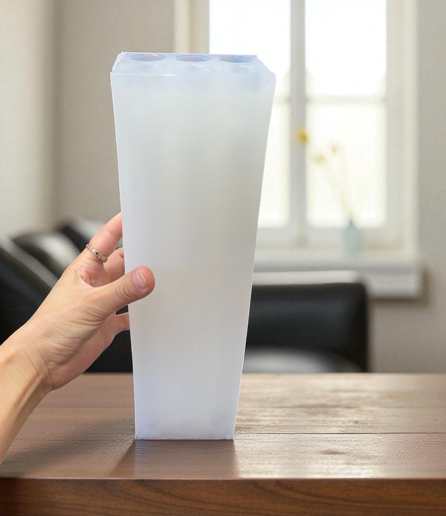 12” x 7/8” long silicone taper mold