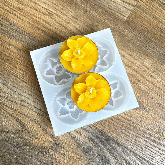 Silicone daffodil flower tealight candle mold