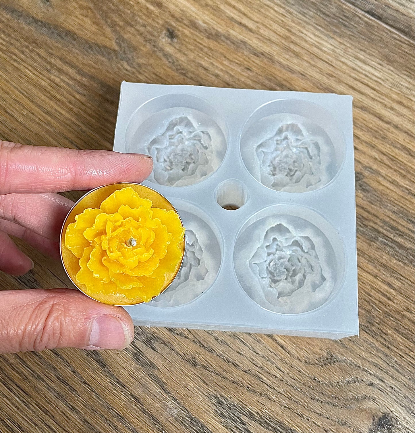 Silicone peony flower tea light candle mold