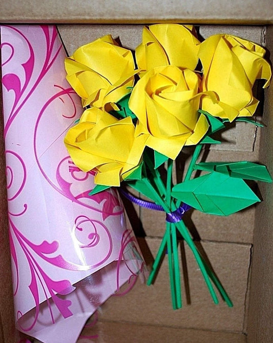 origami Roses - Rose bouquet - paper flowers - origami flowers - anniversary flower bouquet - Wedding Decor - Valentine roses