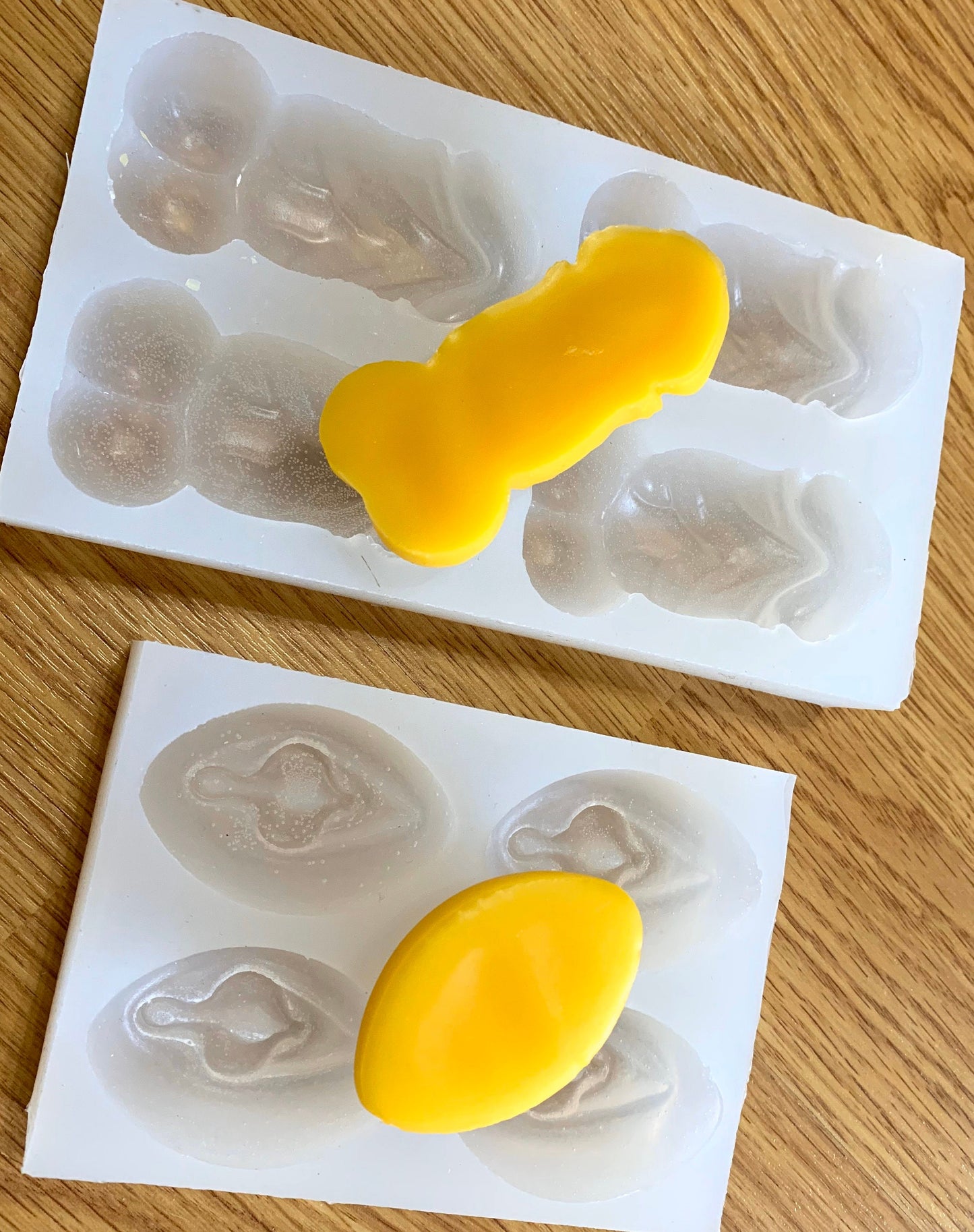 silicone Vagina penis Mold - vulva Yoni dick lingam mold - food grade mold - chocolate ice cube jello jewelry pendant