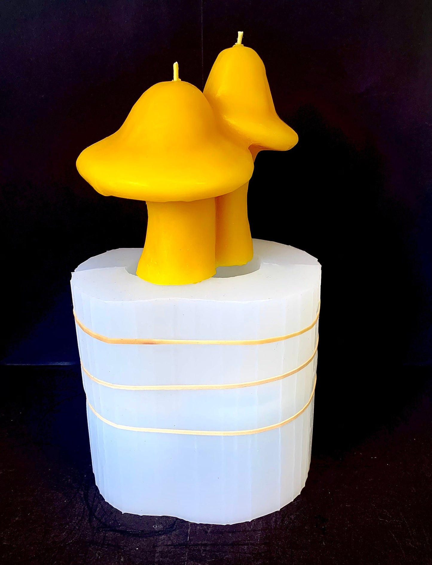 4.5'' 3D Silicone mushroom Mold - Silicone mushroom candle soap resin concrete mold